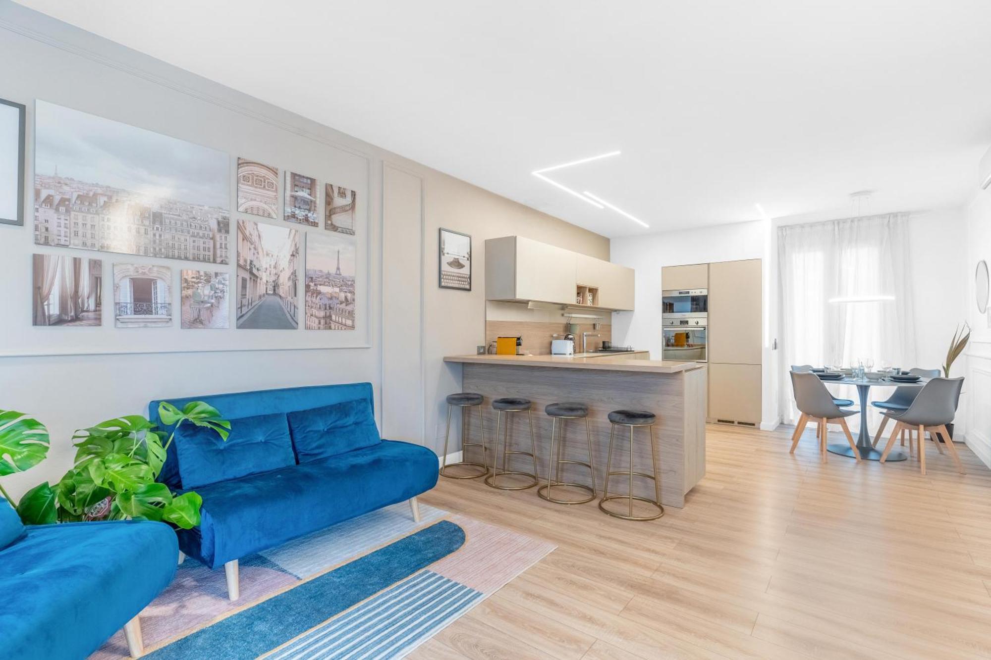 -Free Pool And Parking- Garda House Apartments 카스텔누보델가다 외부 사진