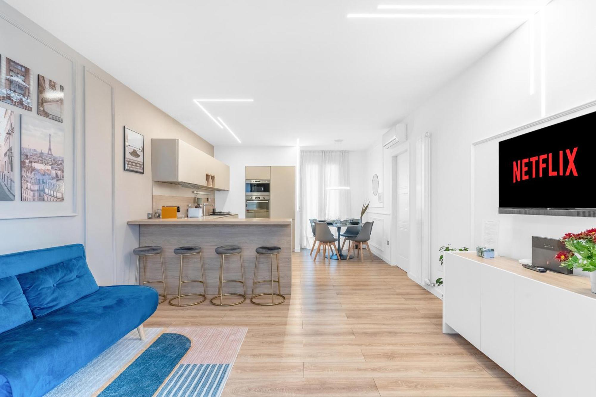 -Free Pool And Parking- Garda House Apartments 카스텔누보델가다 외부 사진